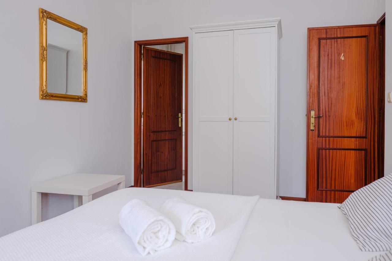Classico Guesthouse Вила Нова ди Гая Екстериор снимка