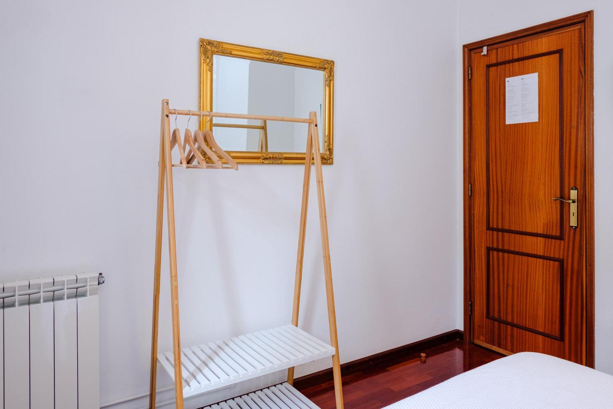 Classico Guesthouse Вила Нова ди Гая Стая снимка