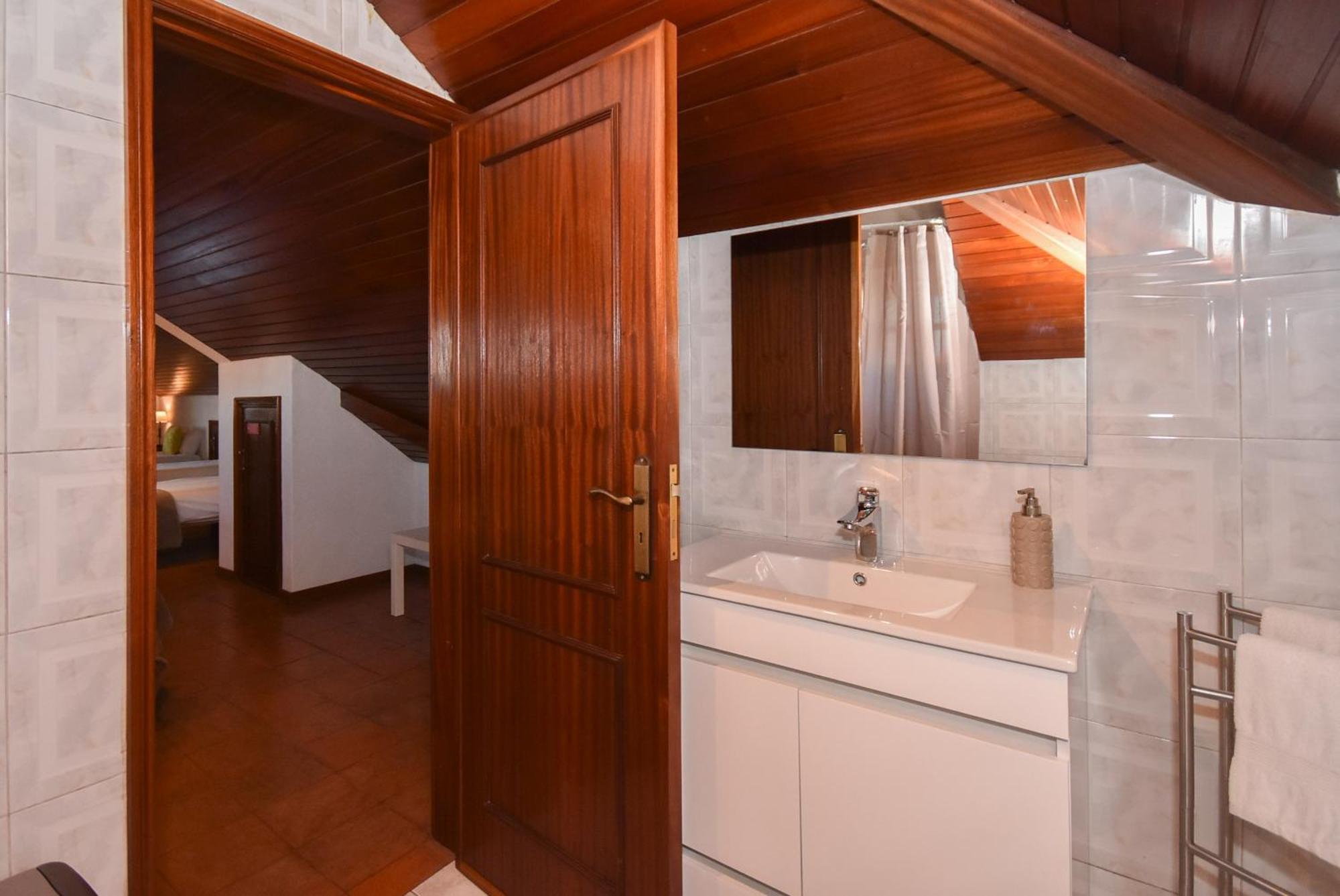 Classico Guesthouse Вила Нова ди Гая Екстериор снимка